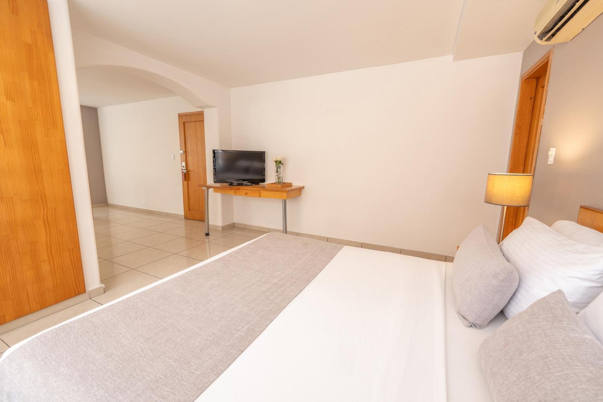 Basic Hotel Centenario By Hoteles Ms Cali Extérieur photo